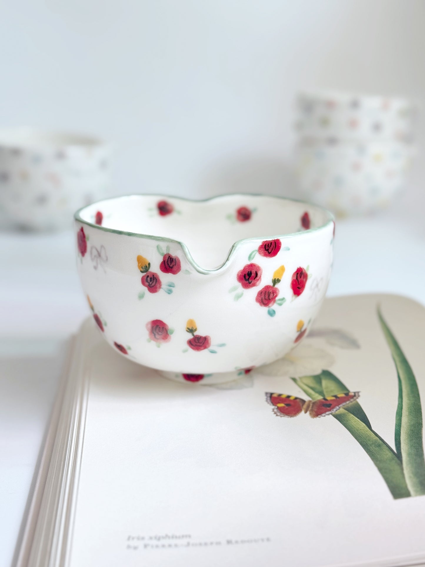 (PREORDER) red rose matcha bowl