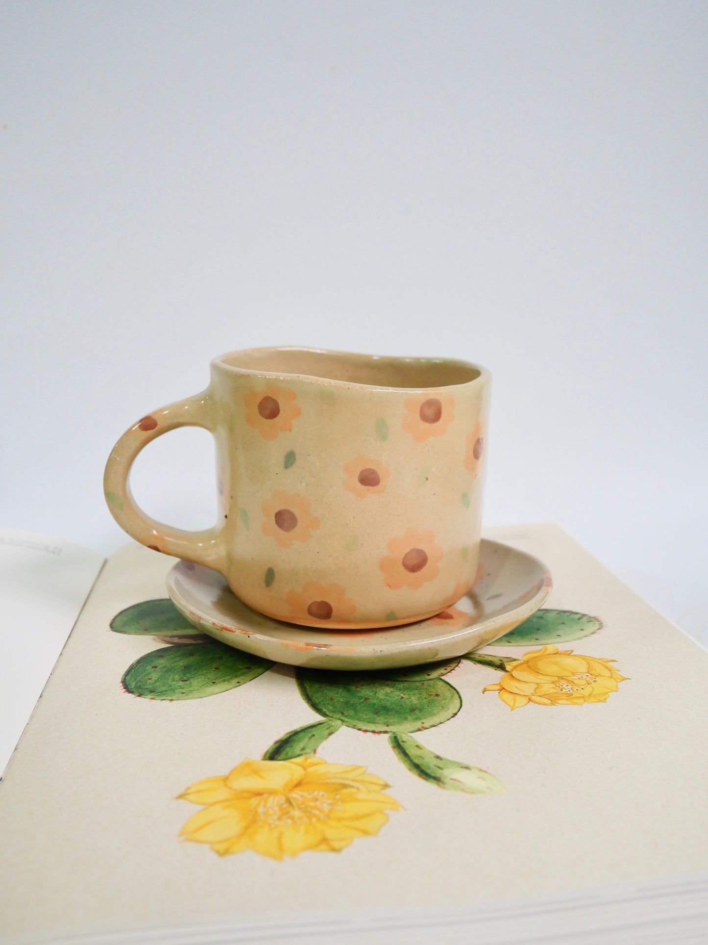 sunflower tea cup