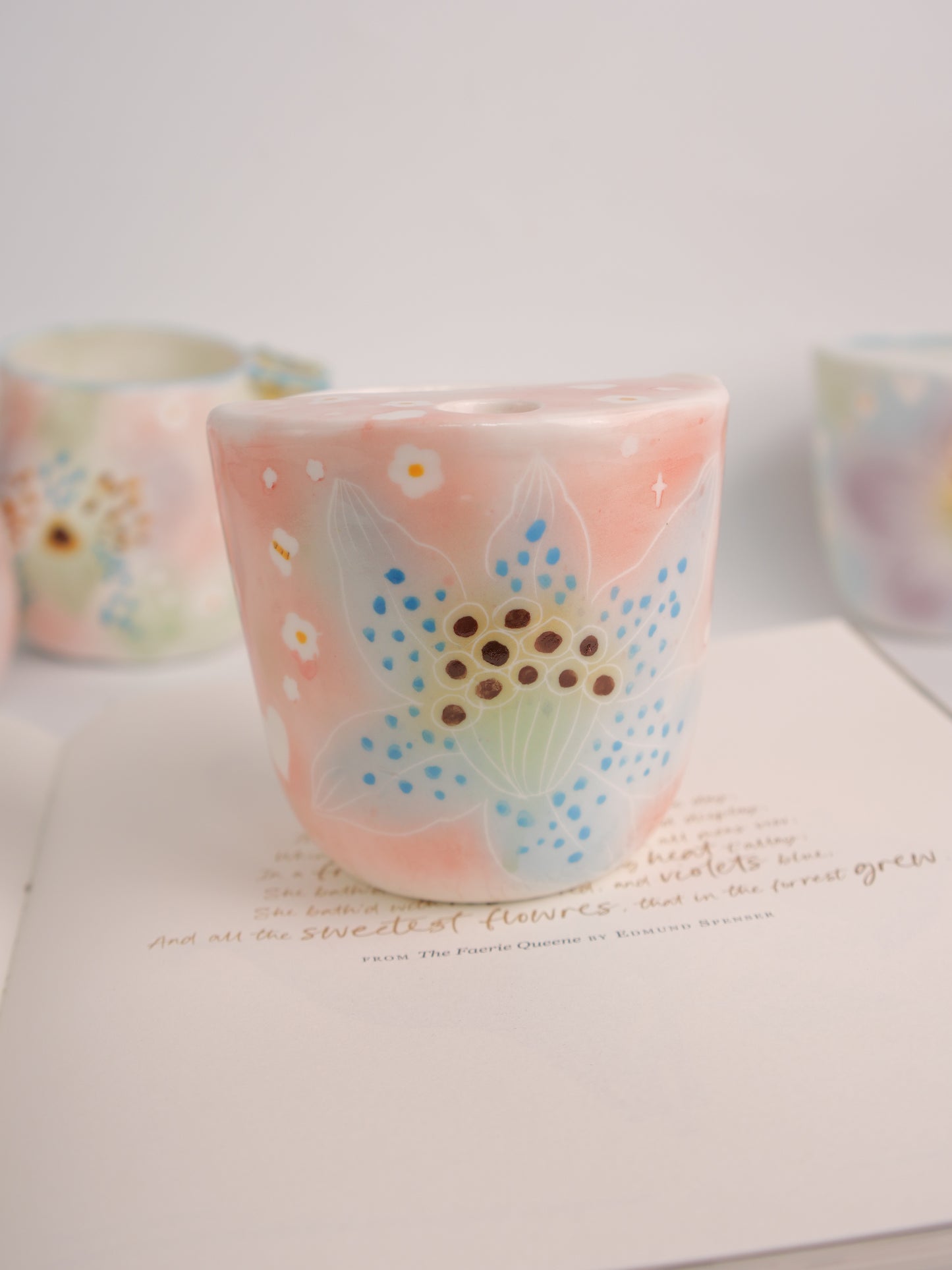 Blue lily sip cup