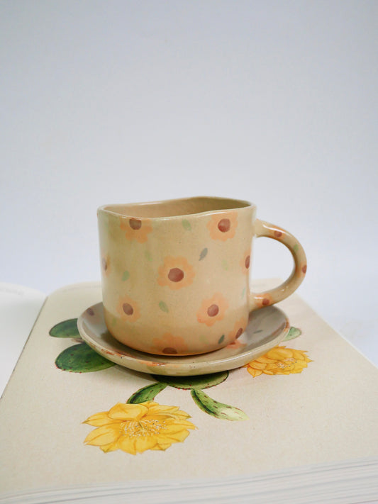 sunflower tea cup