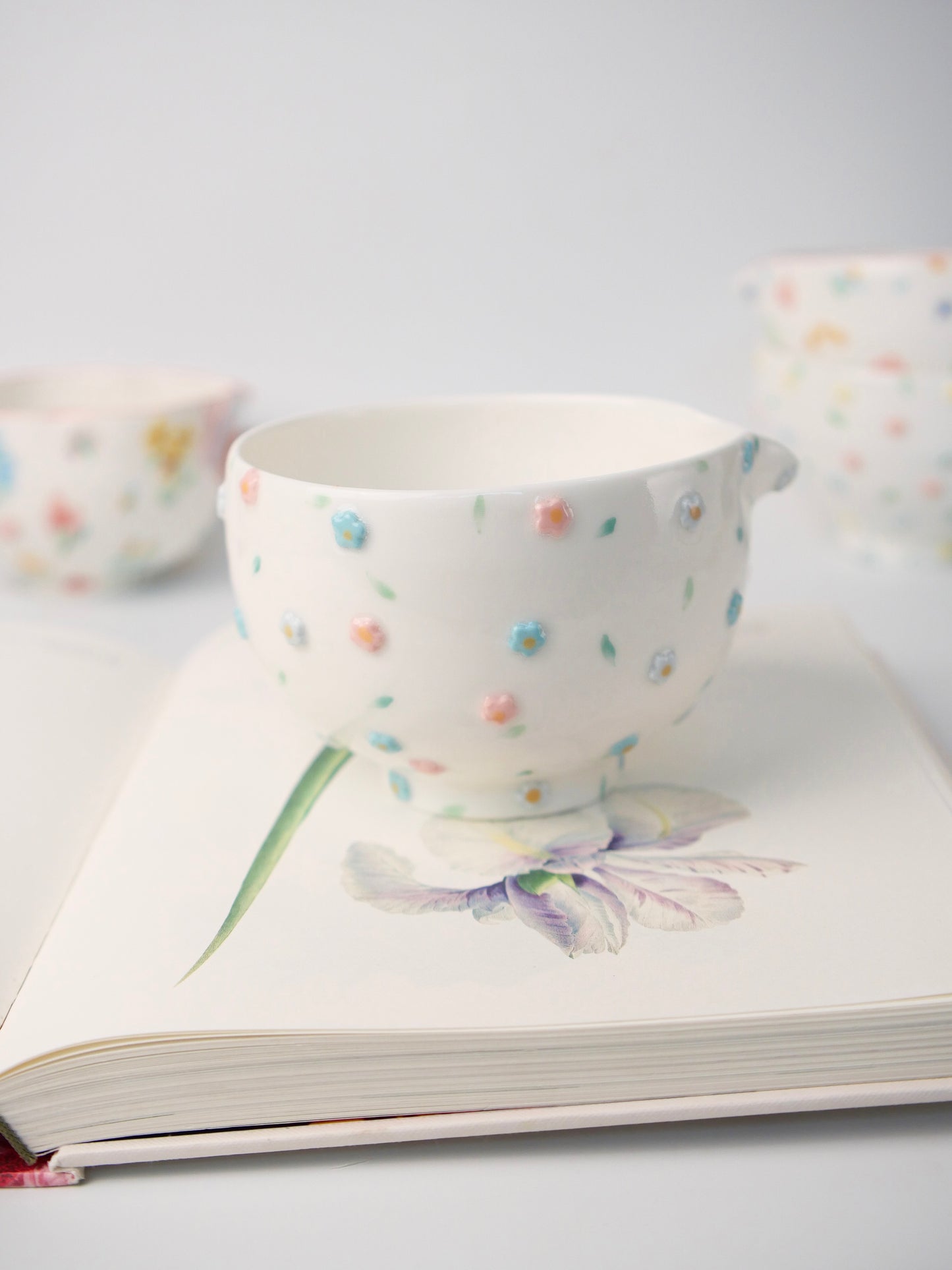 under the blue light matcha bowl