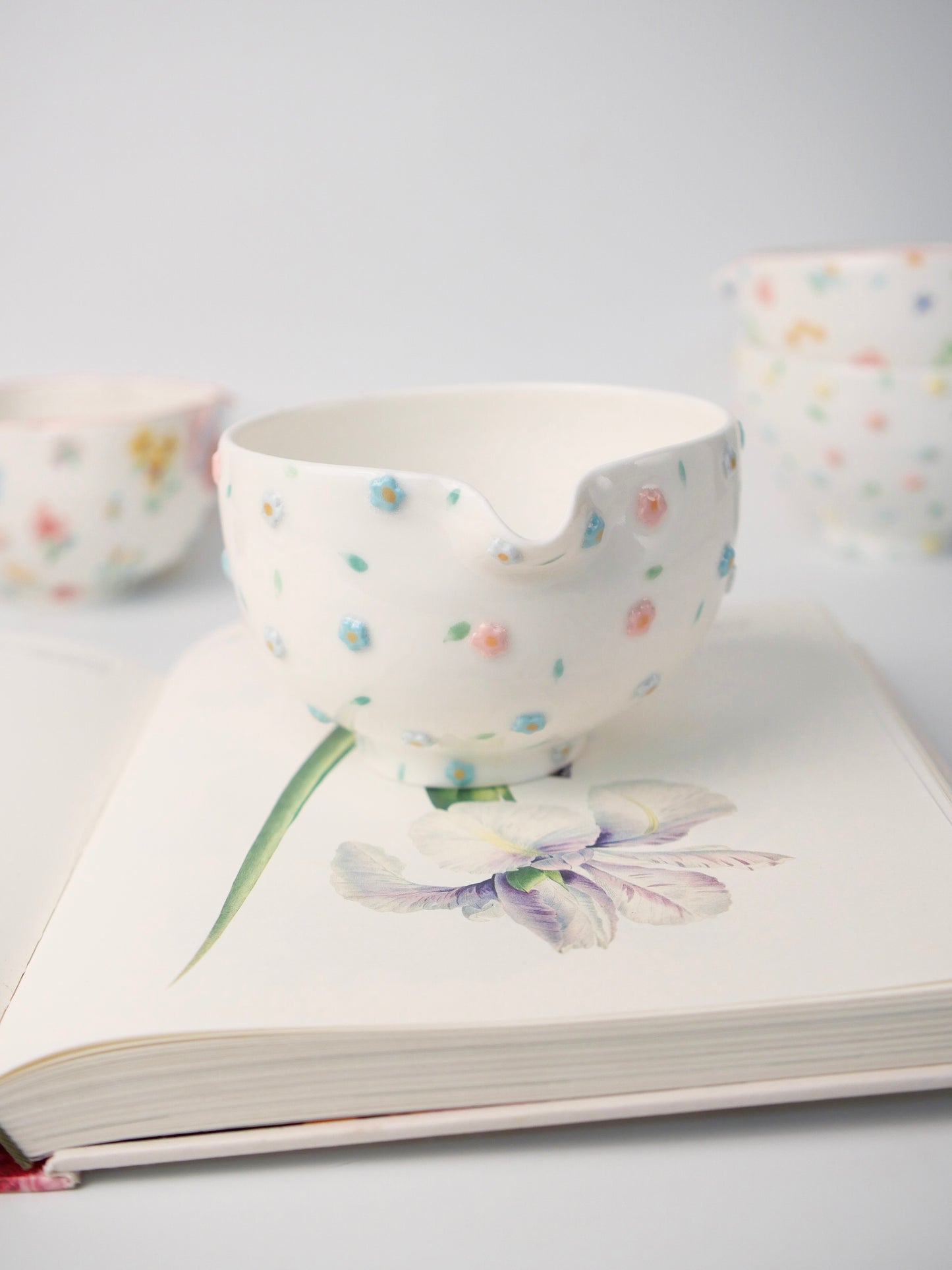 under the blue light matcha bowl