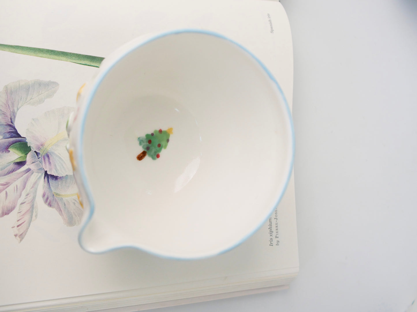 snowy globe matcha bowl