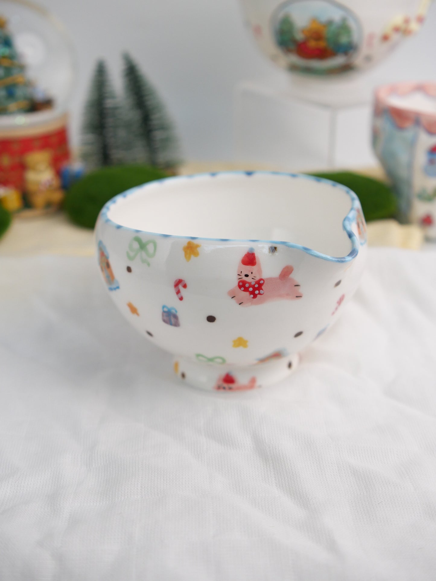 snowy cat matcha bowl