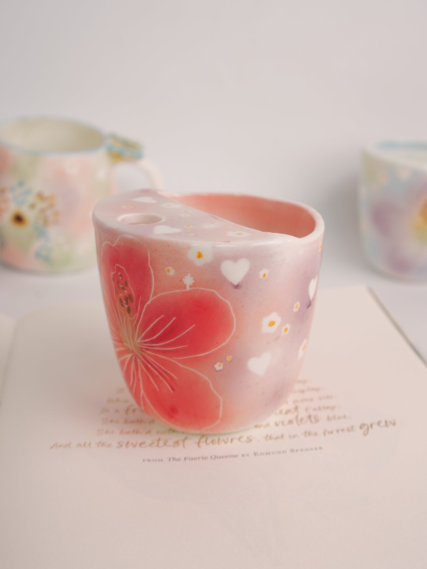 Red hibiscus sip cup