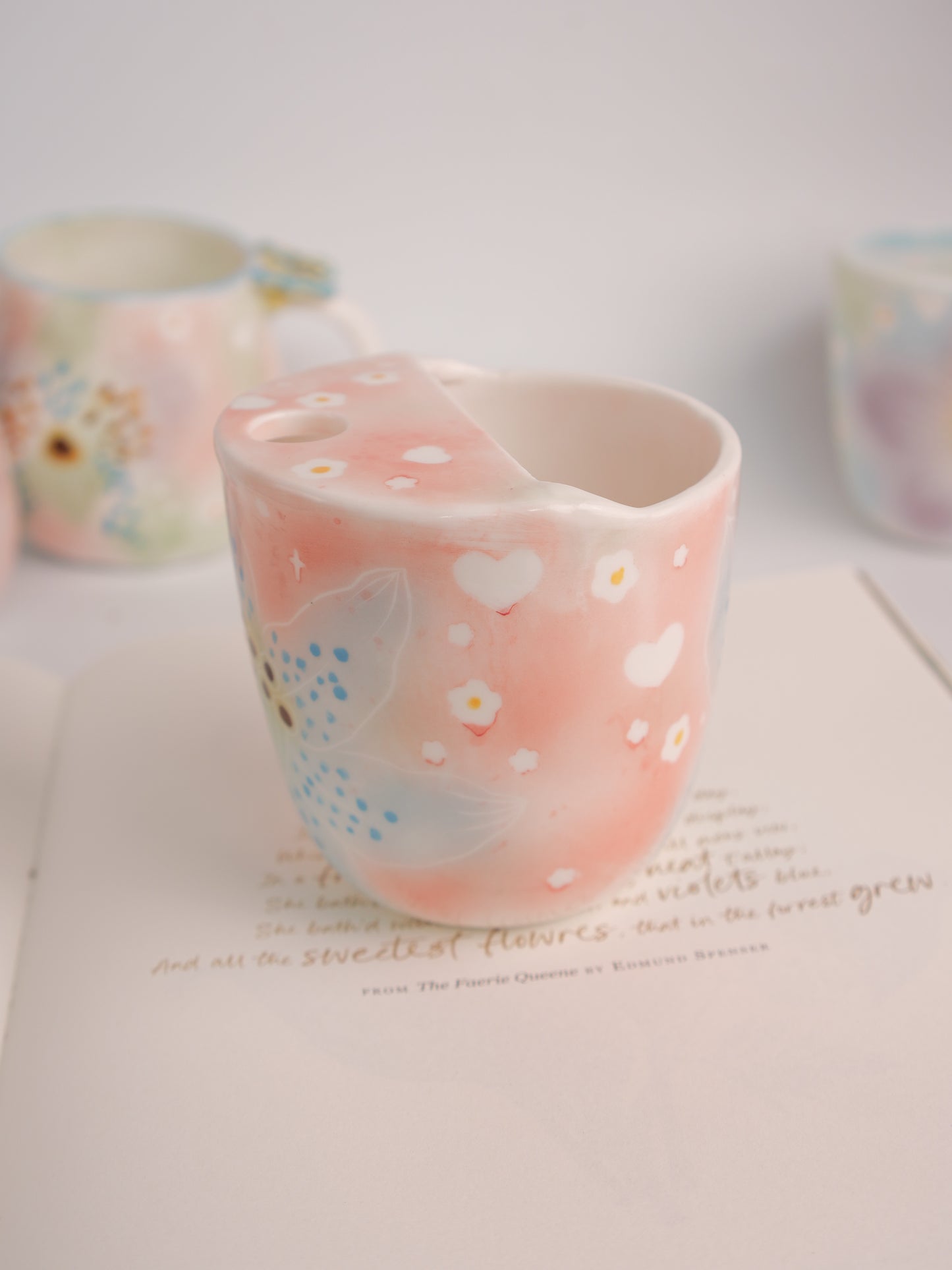 Blue lily sip cup