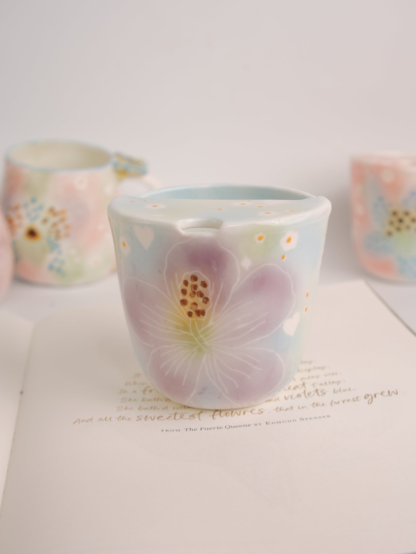 Purple hibiscus sip cup