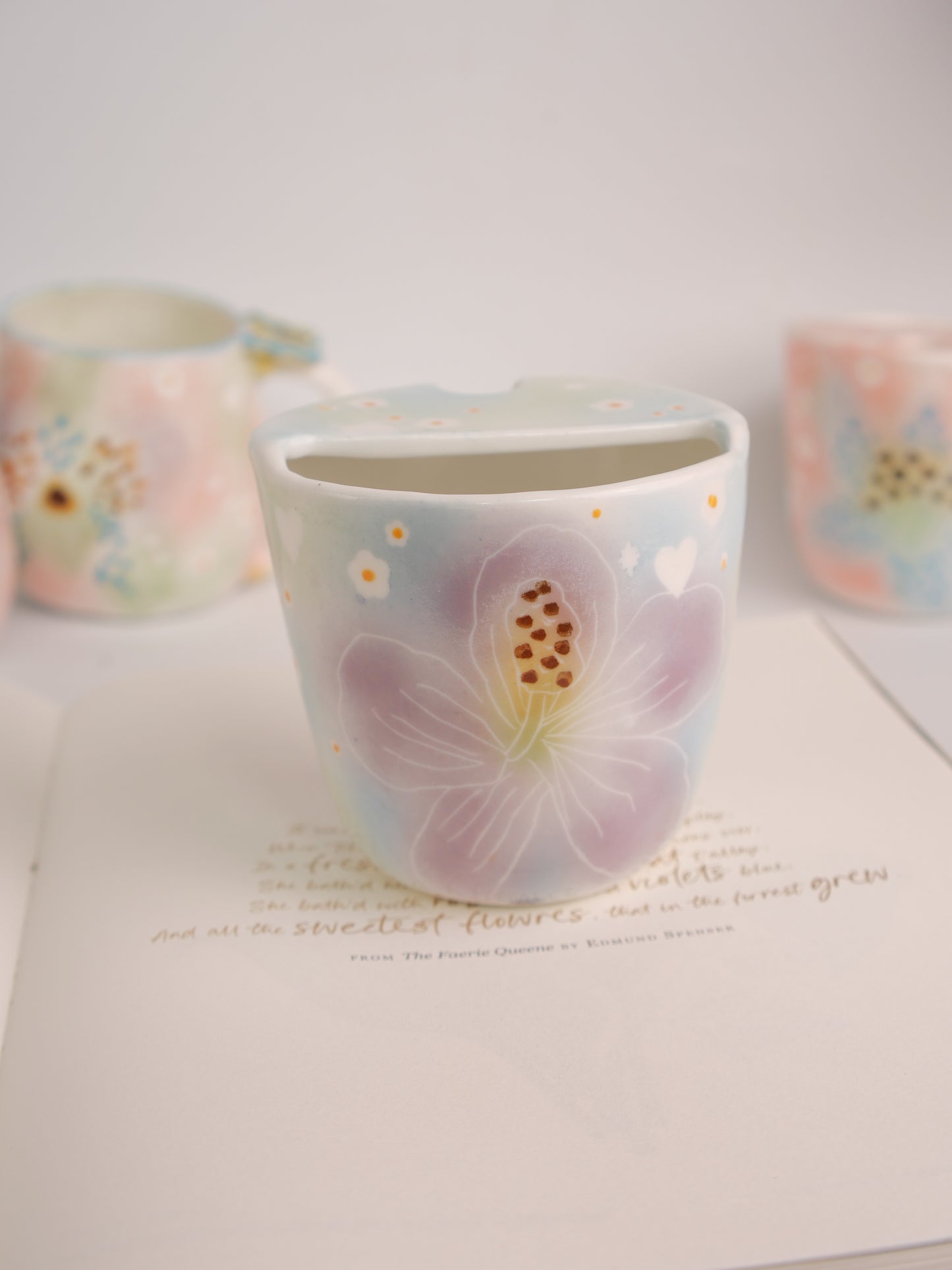 Purple hibiscus sip cup