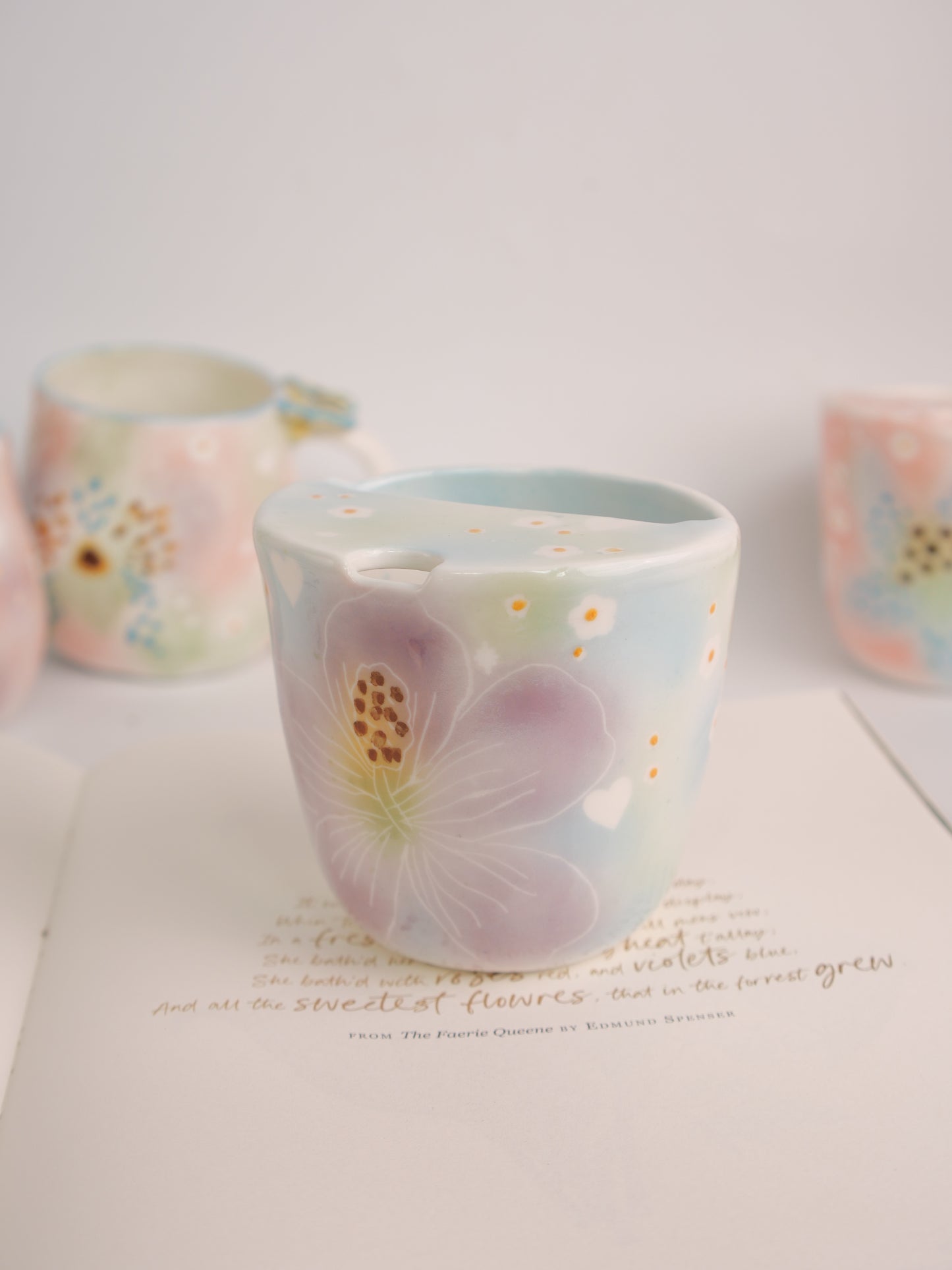Purple hibiscus sip cup