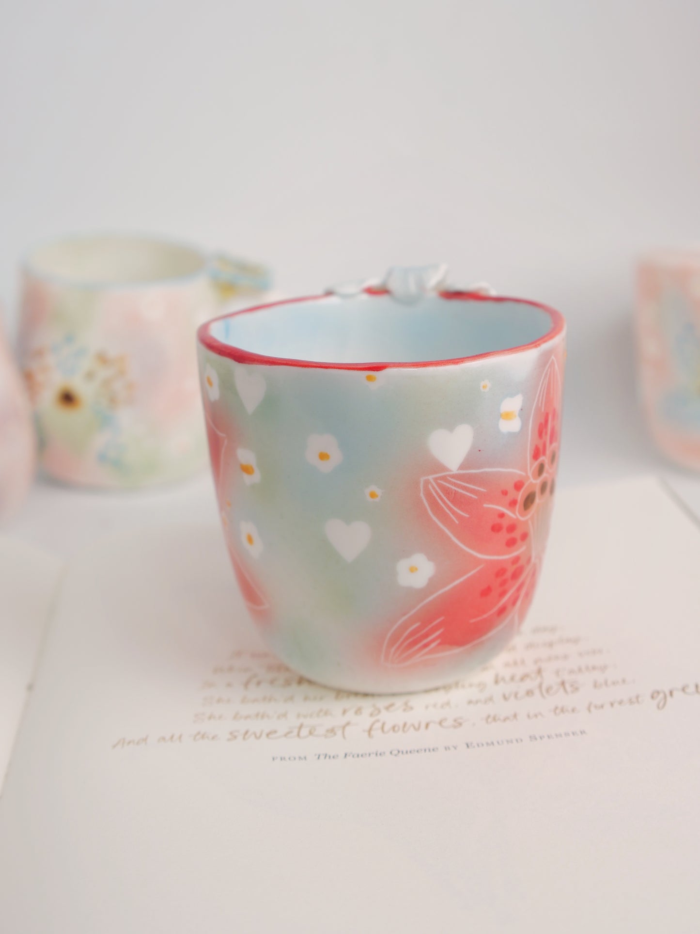 Red lily mug