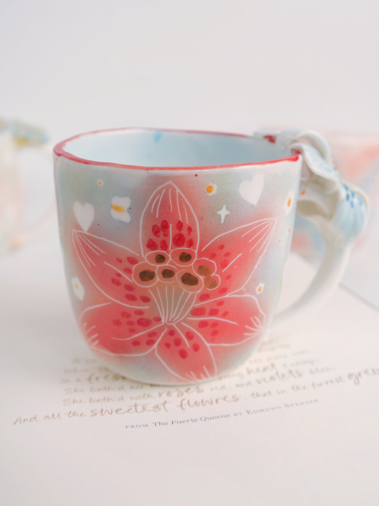 Red lily mug