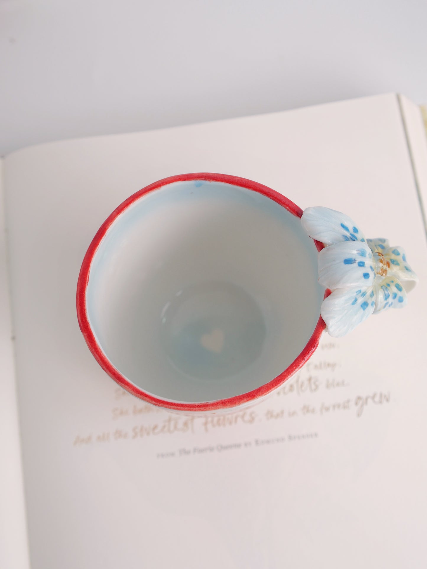 Red lily mug